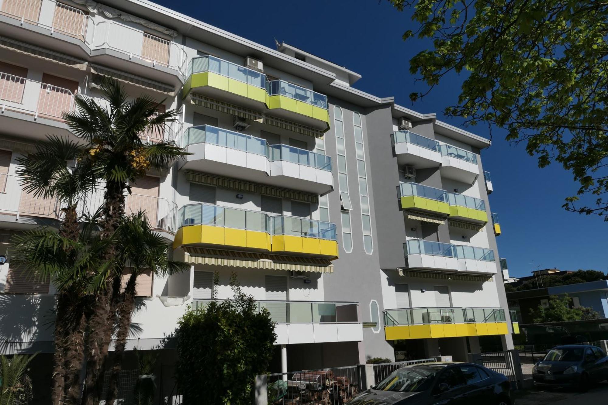 Linz 19 Apartment Bibione Bagian luar foto